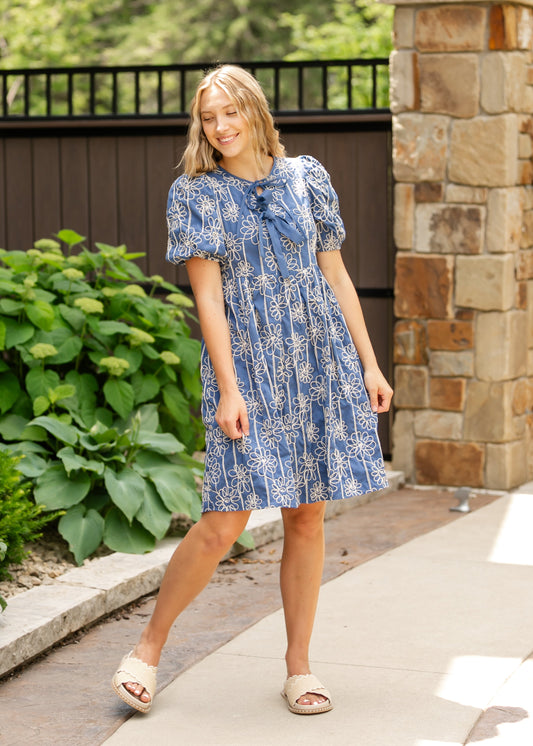 Textured Floral Print Bubble Sleeve Dress FF Dresses