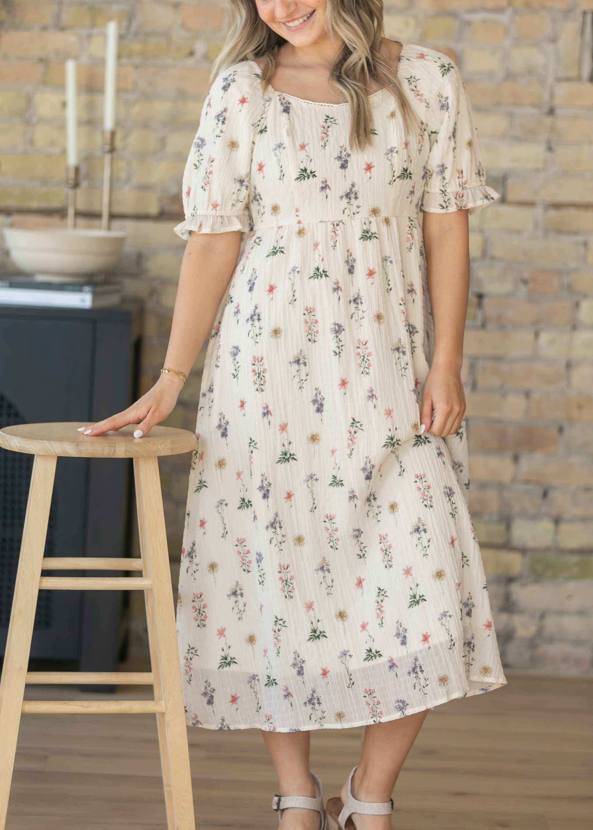 Textured Floral Print Midi Dress FF Dresses