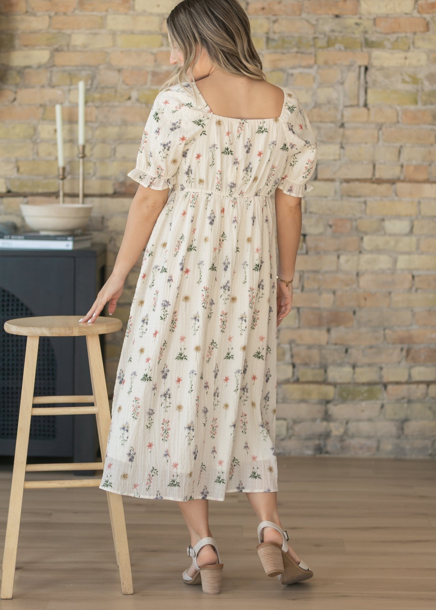 Textured Floral Print Midi Dress FF Dresses