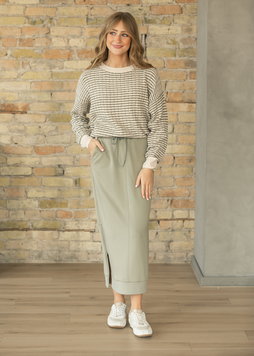 Textured Striped Crewneck Long Sleeve Sweater FF Tops