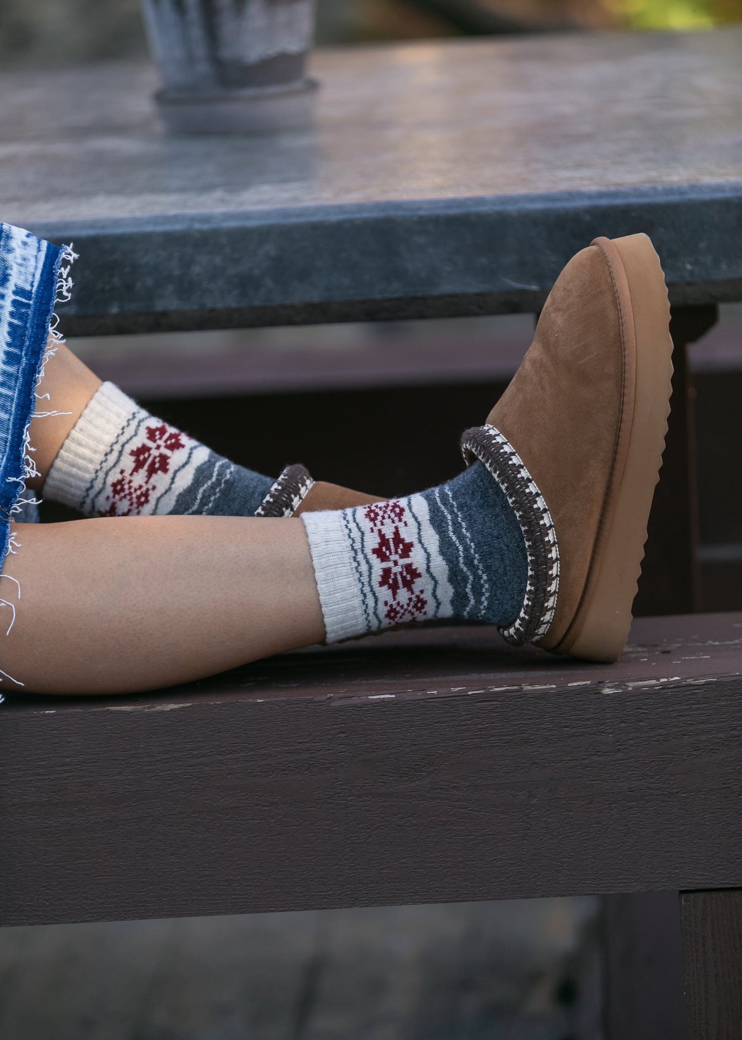 Thick Snowflake Rufia Sock Accessories Gray