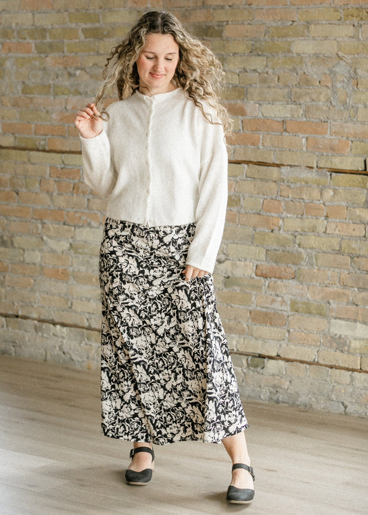 Things Between® Piper Soft Knit Sweater FF Layering Essentials White / S