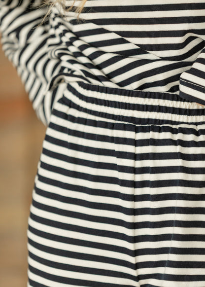 Things Between® Striped Pants FF Pants