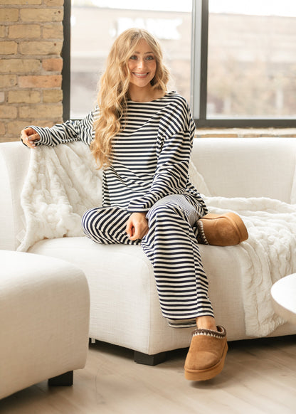 Things Between® Striped Pants FF Pants