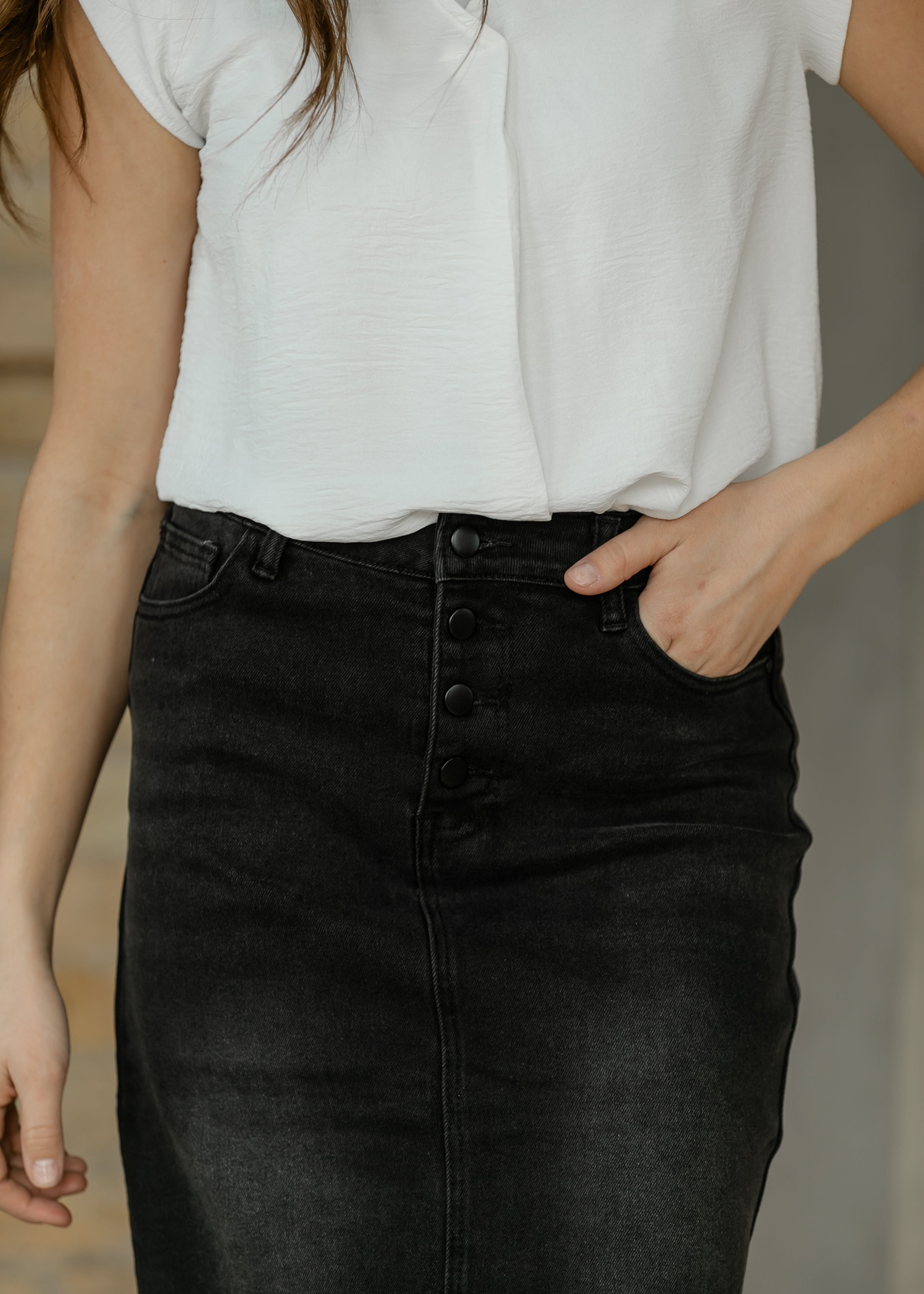 Tiffany Black Denim Midi Skirt – Inherit Co.