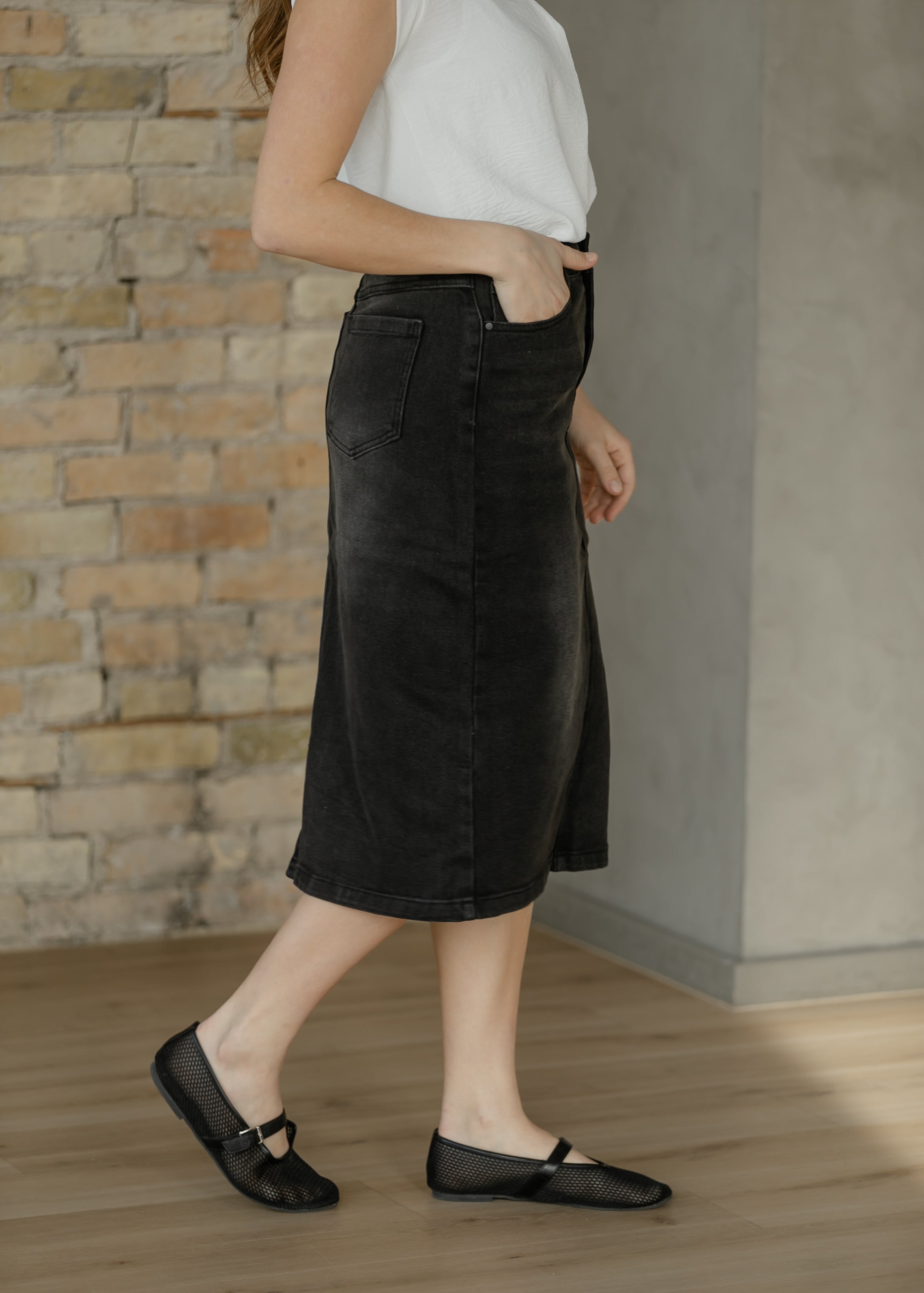 Tiffany Black Denim Midi Skirt - FINAL SALE – Inherit Co.