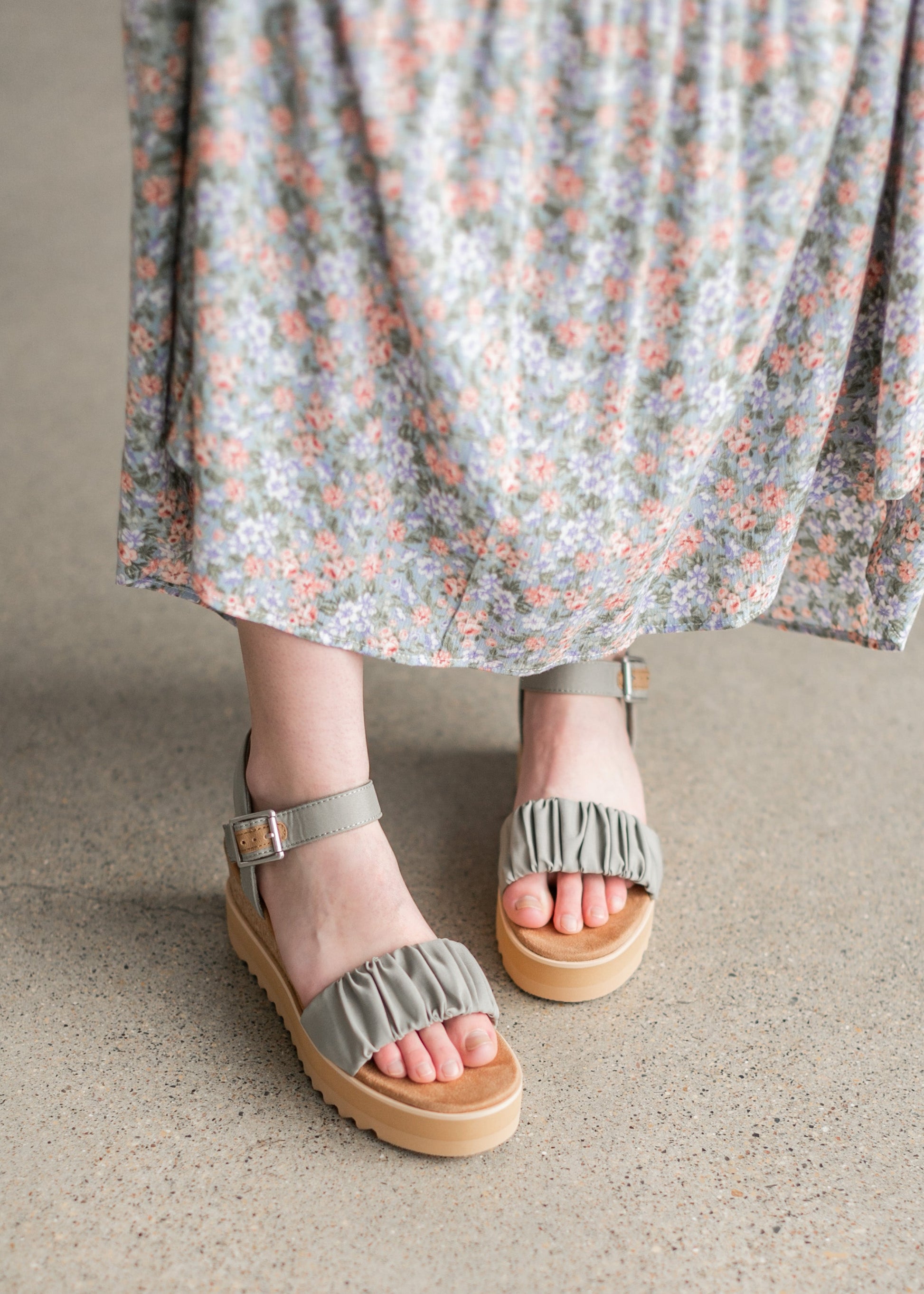 TOMS® Diana Sage Wedge Sandal Shoes