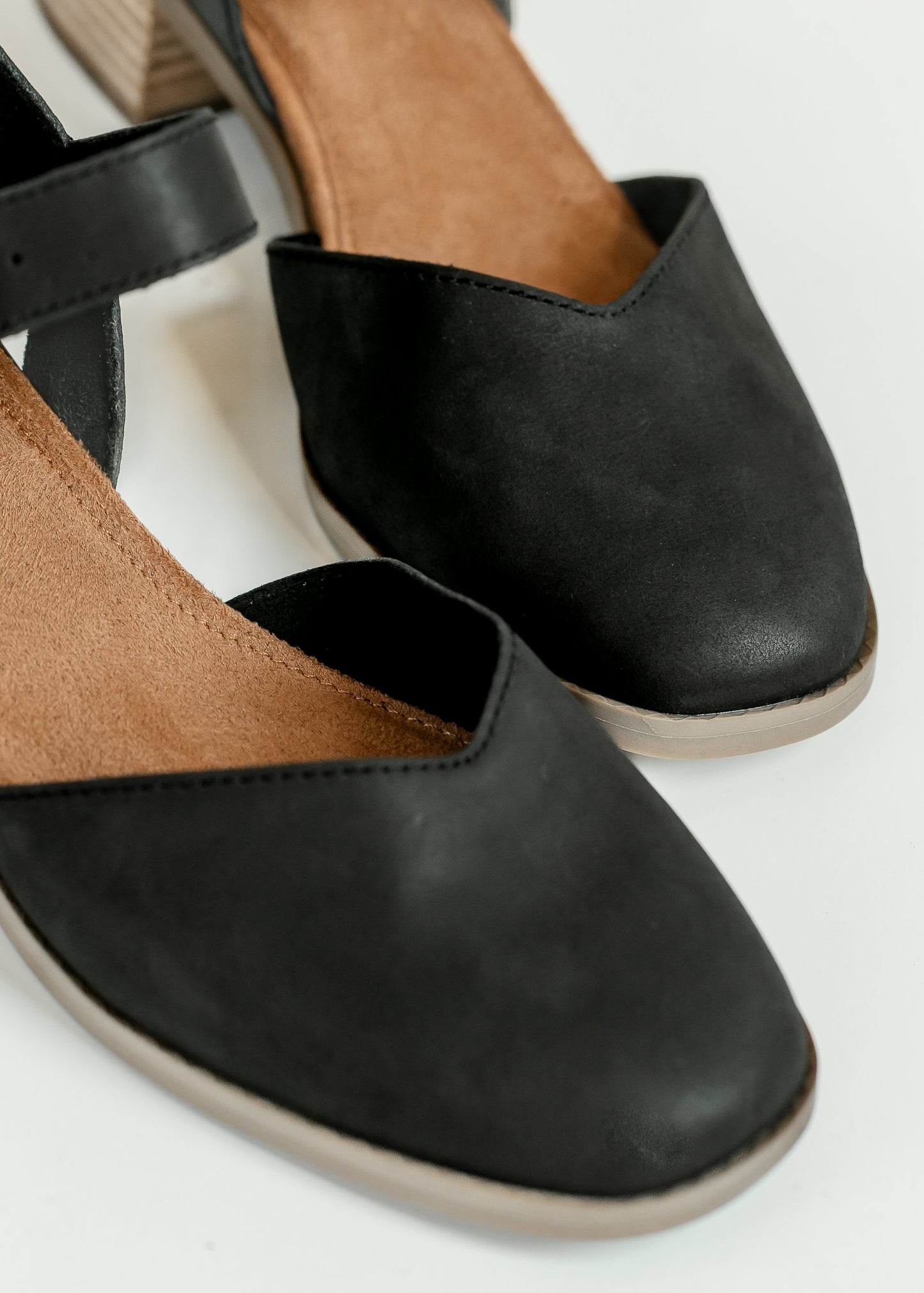 TOMS® Jaclyn Leather Heel Shoes