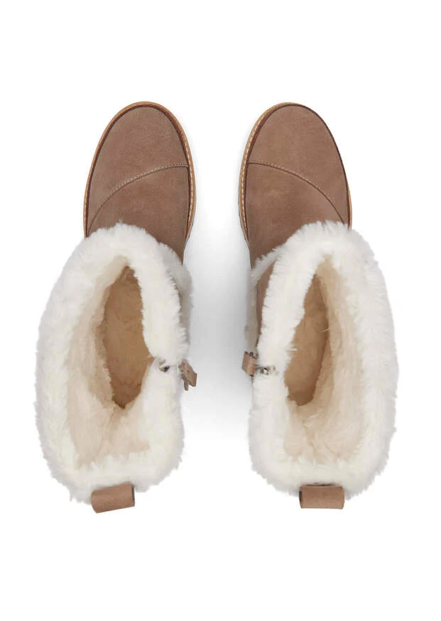 Toms 2025 boots sale