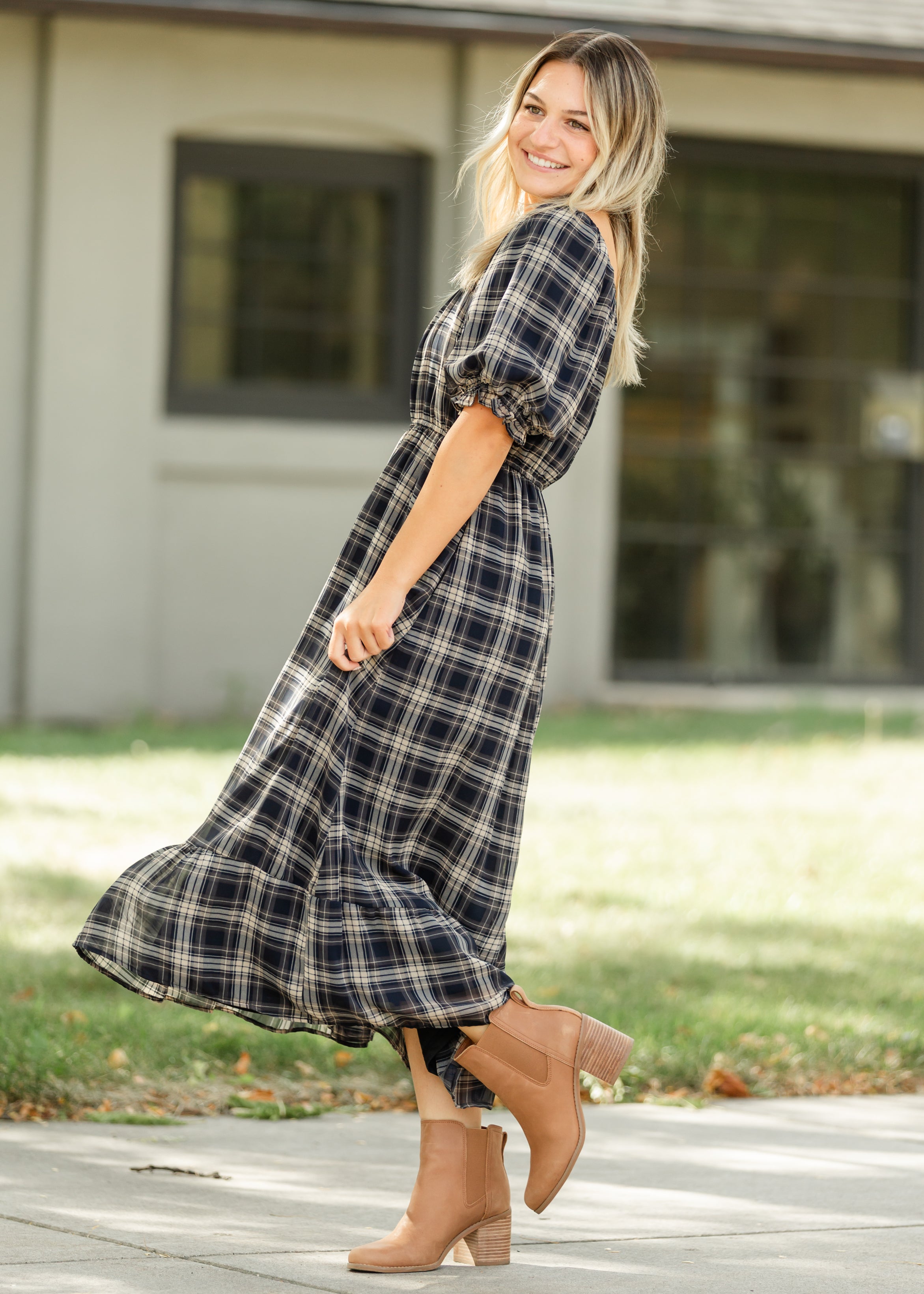 Twila Plaid Maxi Dress – Inherit Co