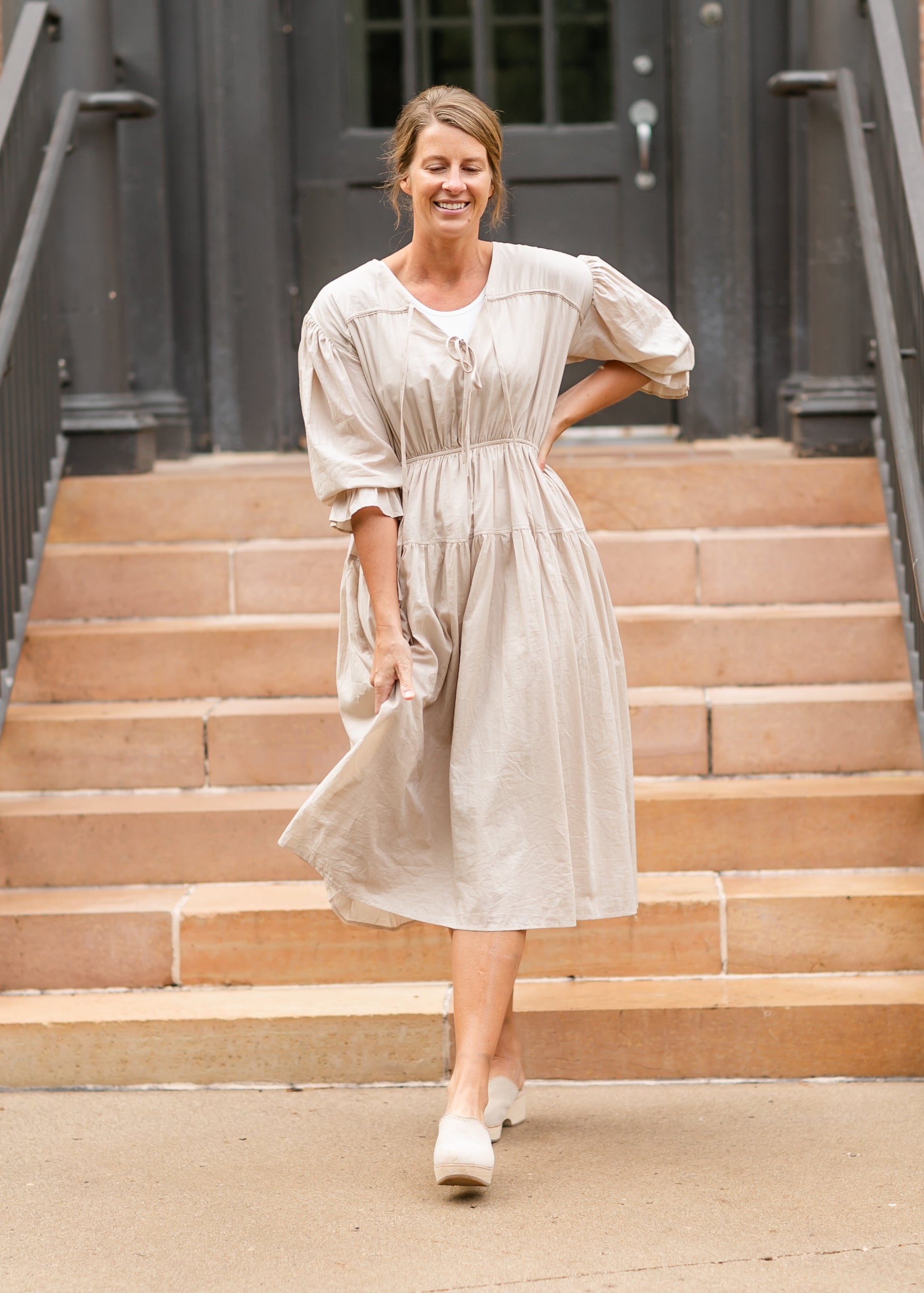 V-neck Puff 3/4 Sleeve Midi Dress - FINAL SALE S V-neck Puff 3/4 Sleeve Midi Dress - FINAL SALE S