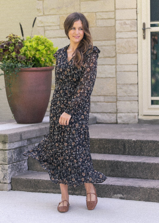 V-Neck Tiered Maxi Dress FF Dresses