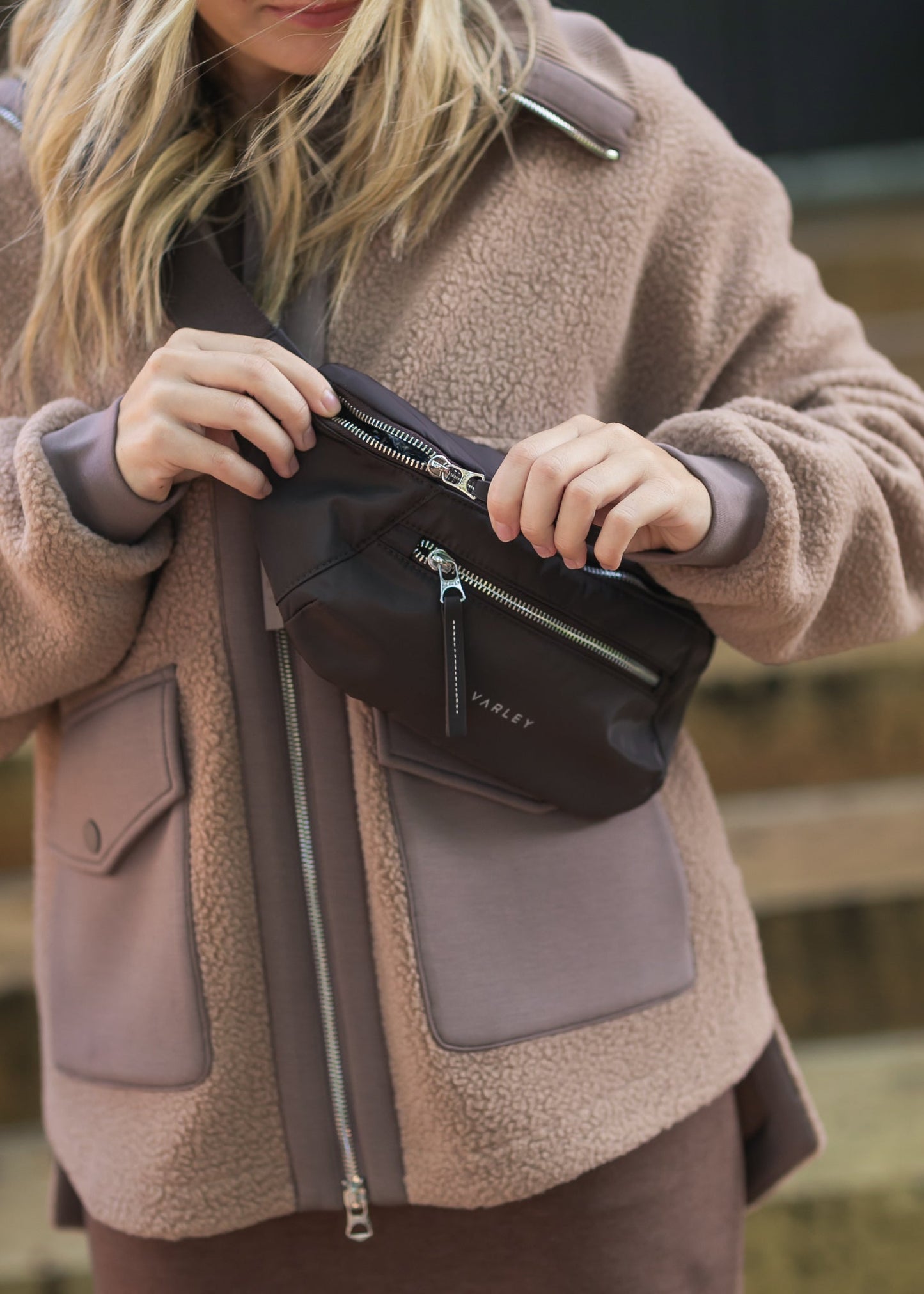 Varley® Lasson Belt Bag Accessories