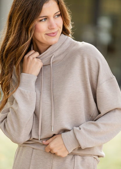 Varley® Oakdale Sweatshirt FF Tops