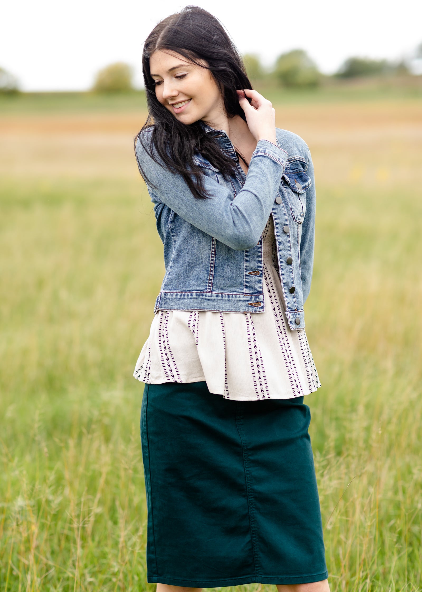 Vintage Light Wash Denim Jean Jacket FF Tops
