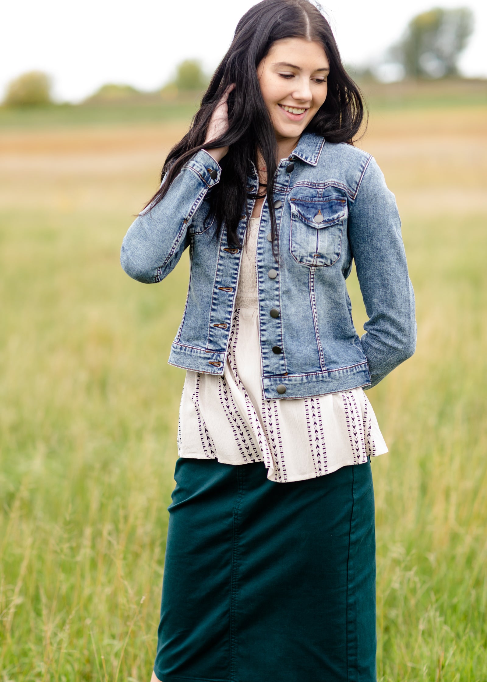 Vintage Light Wash Denim Jean Jacket FF Tops
