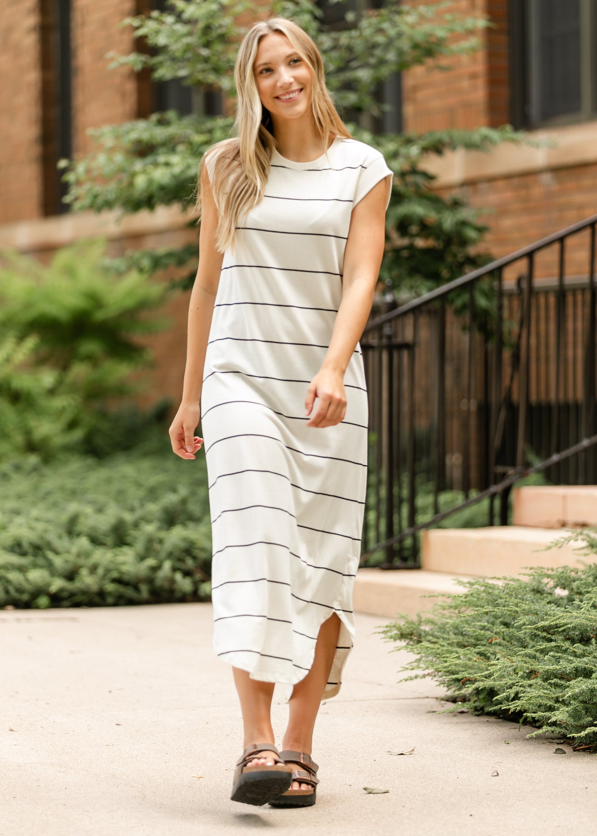 Z Supply® Calabasas Striped Midi Dress S Z Supply® Calabasas Striped Midi Dress S