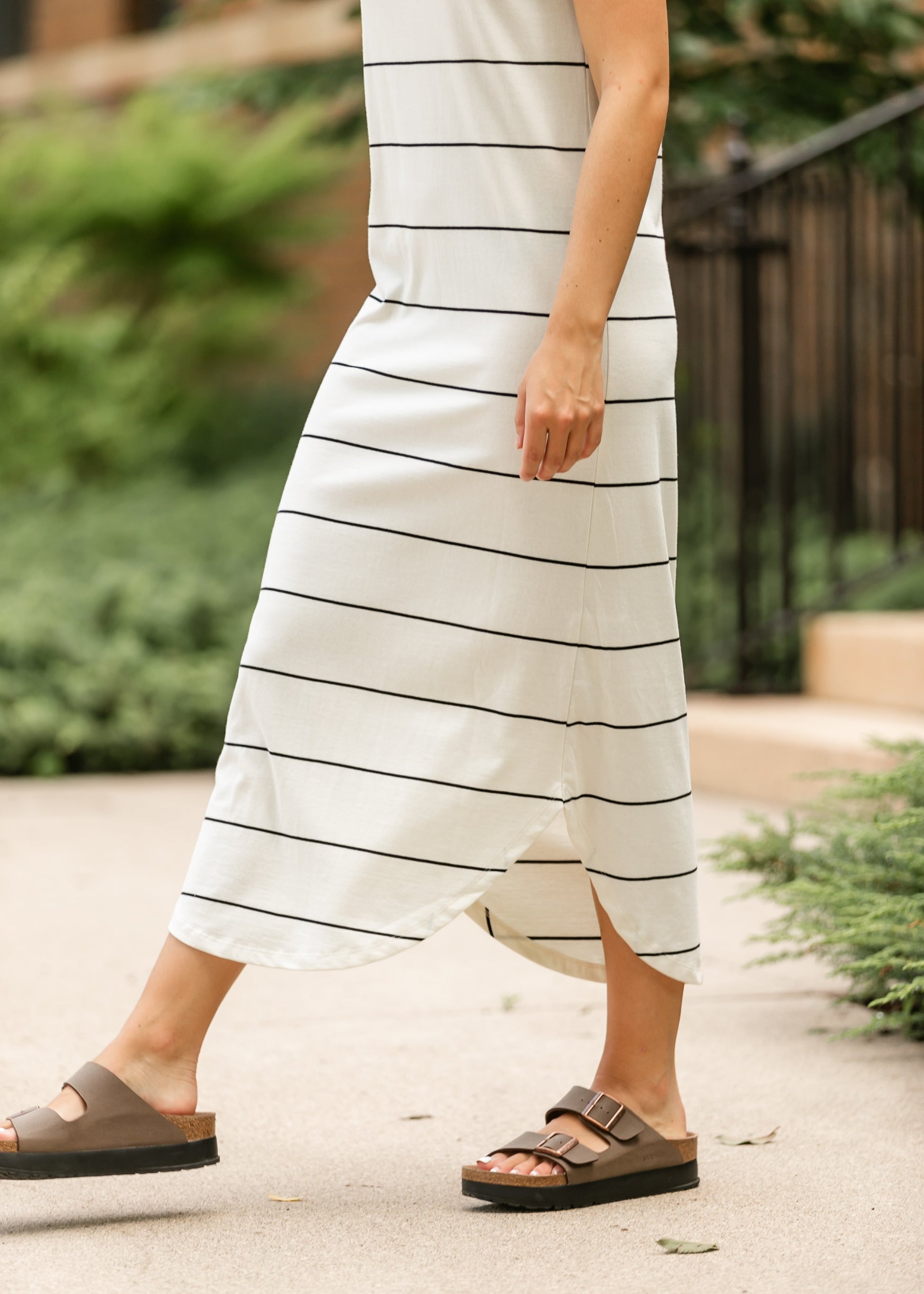 Z Supply Calabasas Striped Midi Dress Inherit Co. Z Supply Calabasas Striped Midi Dress Inherit Co.