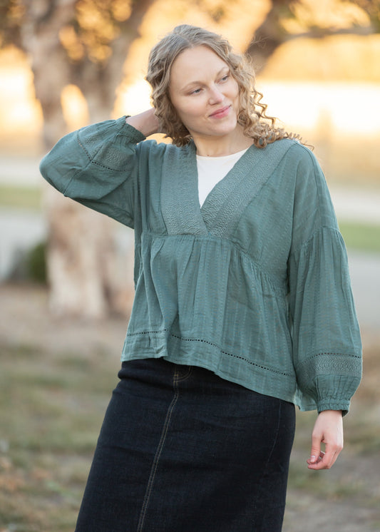 Balloon Sleeve V-Neck Top Tops