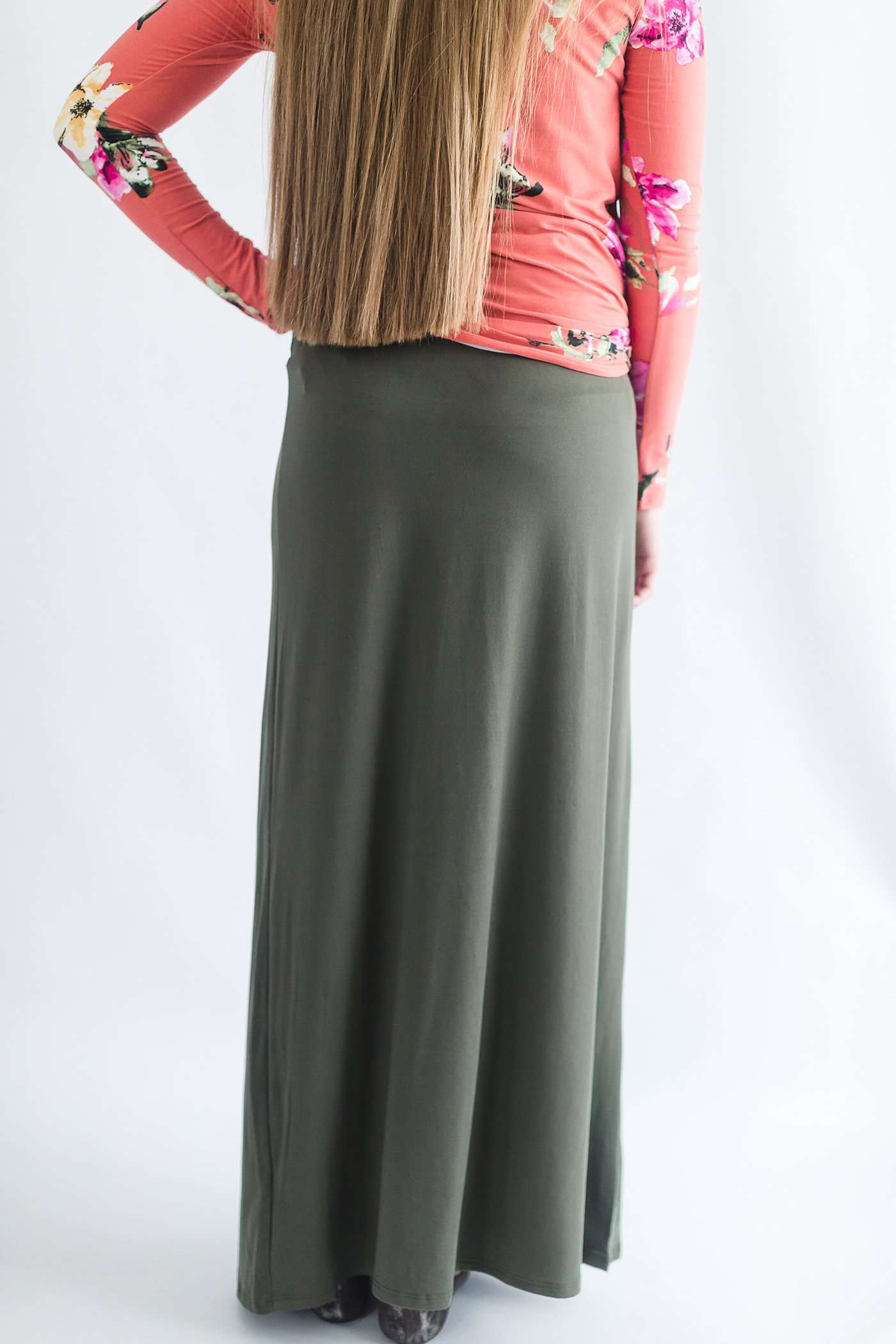 Stretchy modest maxi skirt comes in black, charcoal, olive, burgundy or classic stripe.