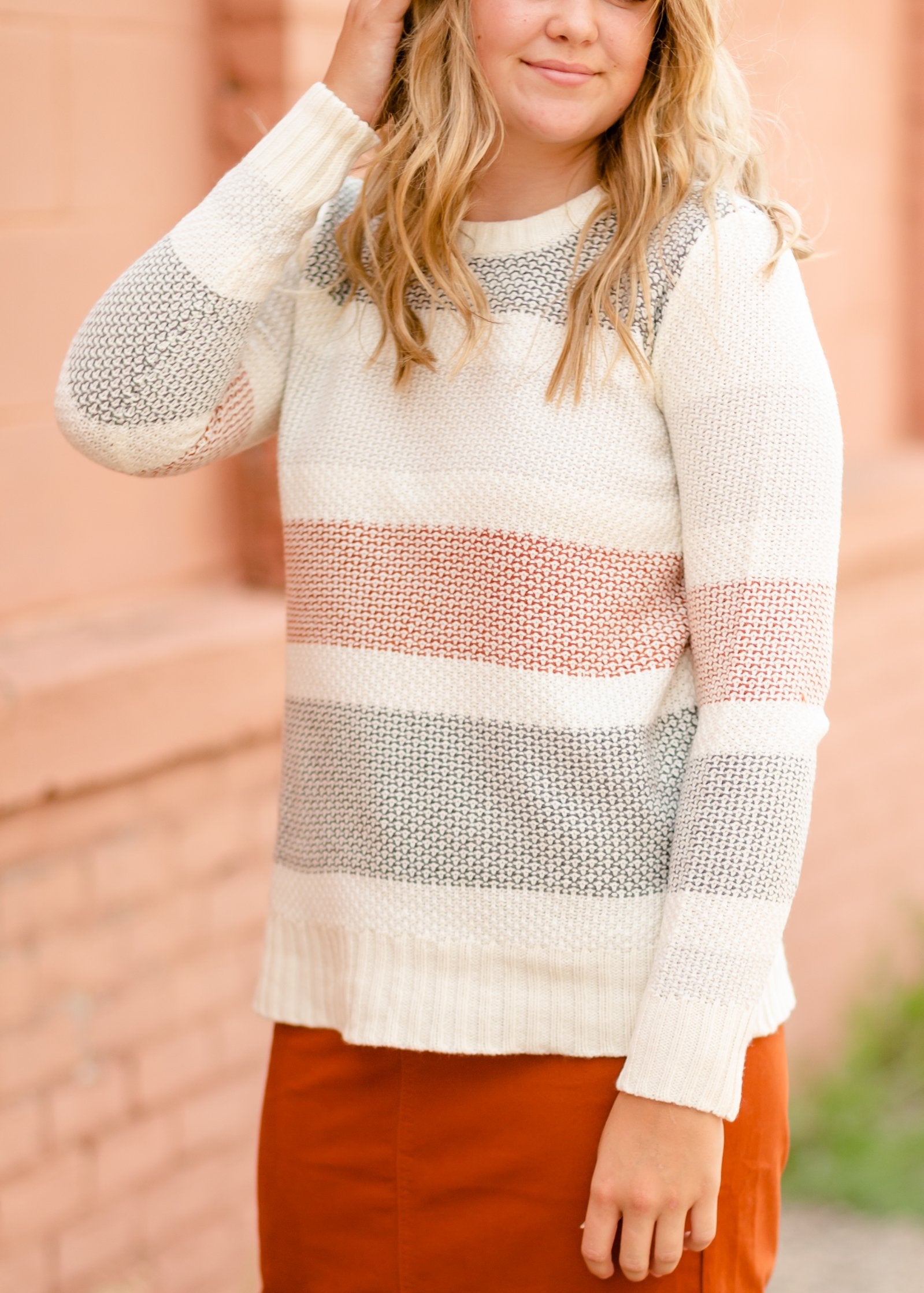 Color Block Textured Sweater Tops Staccato