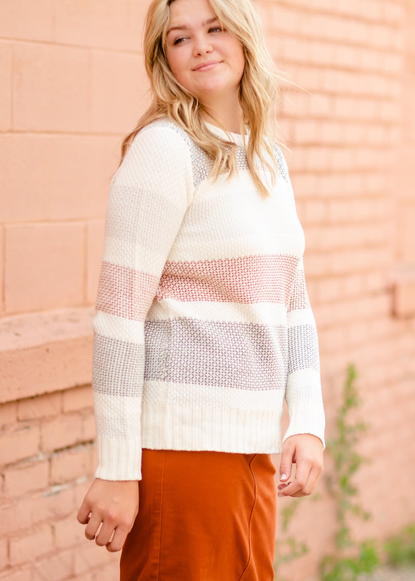 Color Block Textured Sweater Tops Staccato