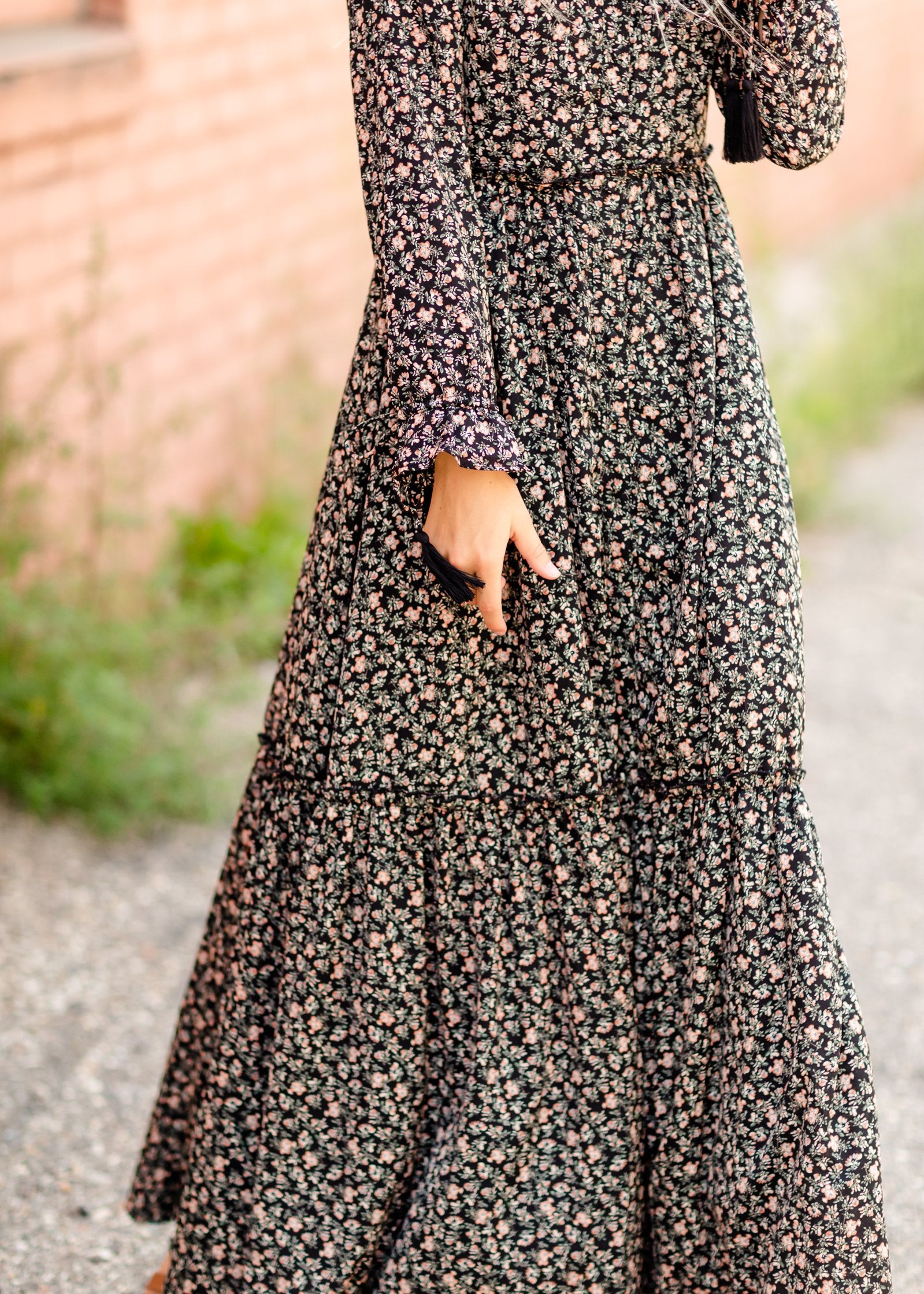tie sleeve maxi dress