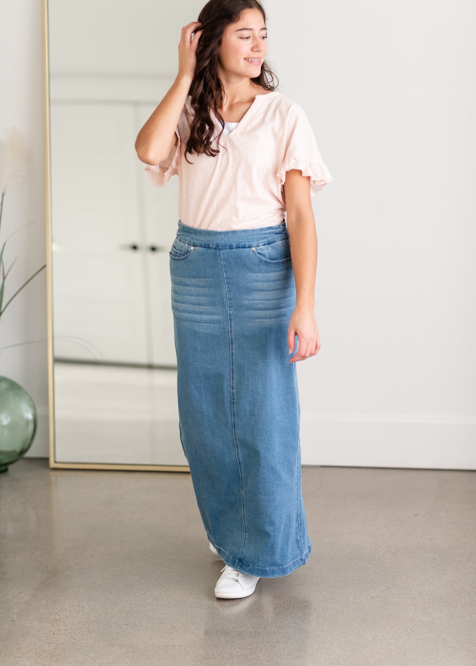 Donna Light Wash Long Denim Skirt Inherit Co.