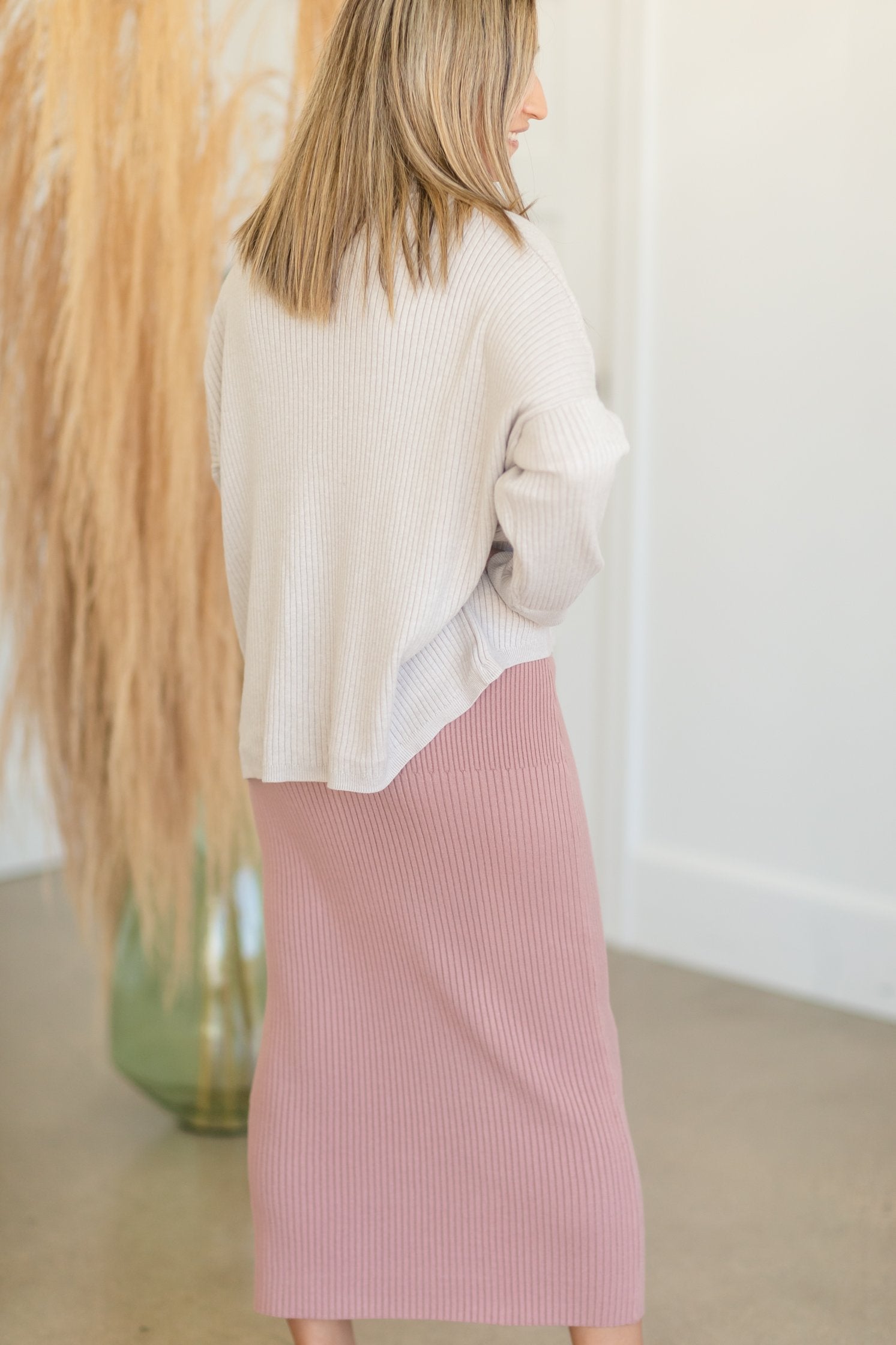 Dusty Rose Ribbed Sweater Midi Skirt Skirts Tea & Rose
