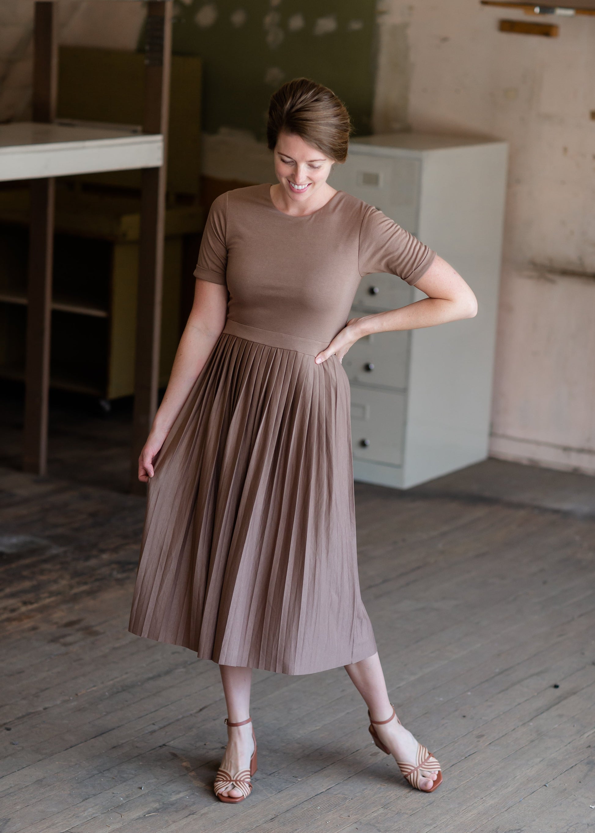 Emersyn Tan Pleated Midi Dress Dresses Inherit - SOP