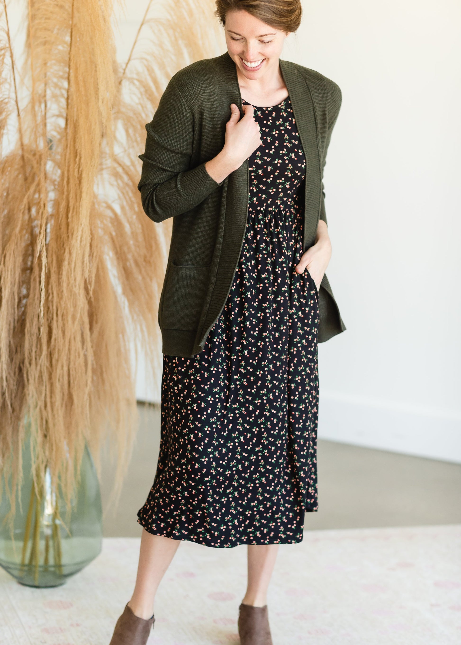 Fiona Dainty Floral Midi Dress - FINAL SALE Dresses
