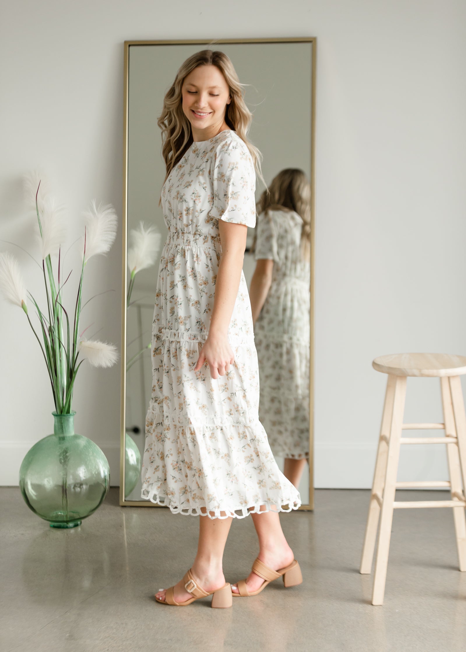 Floral Print Midi Dress with Contrasting Lace Dresses Polagram & BaeVely
