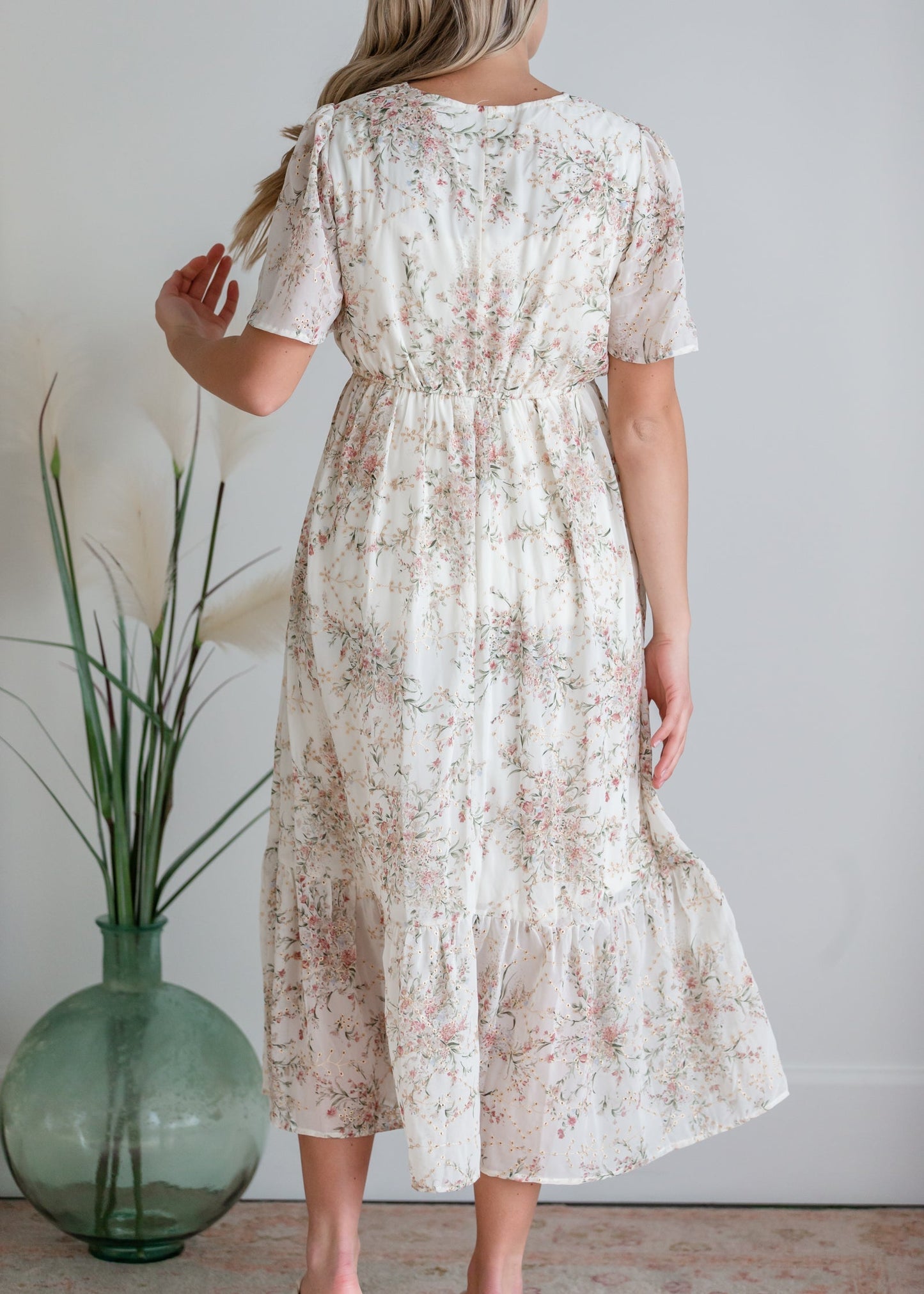 Floral V-Neck Ruffle Sleeved Dress Dresses Polagram