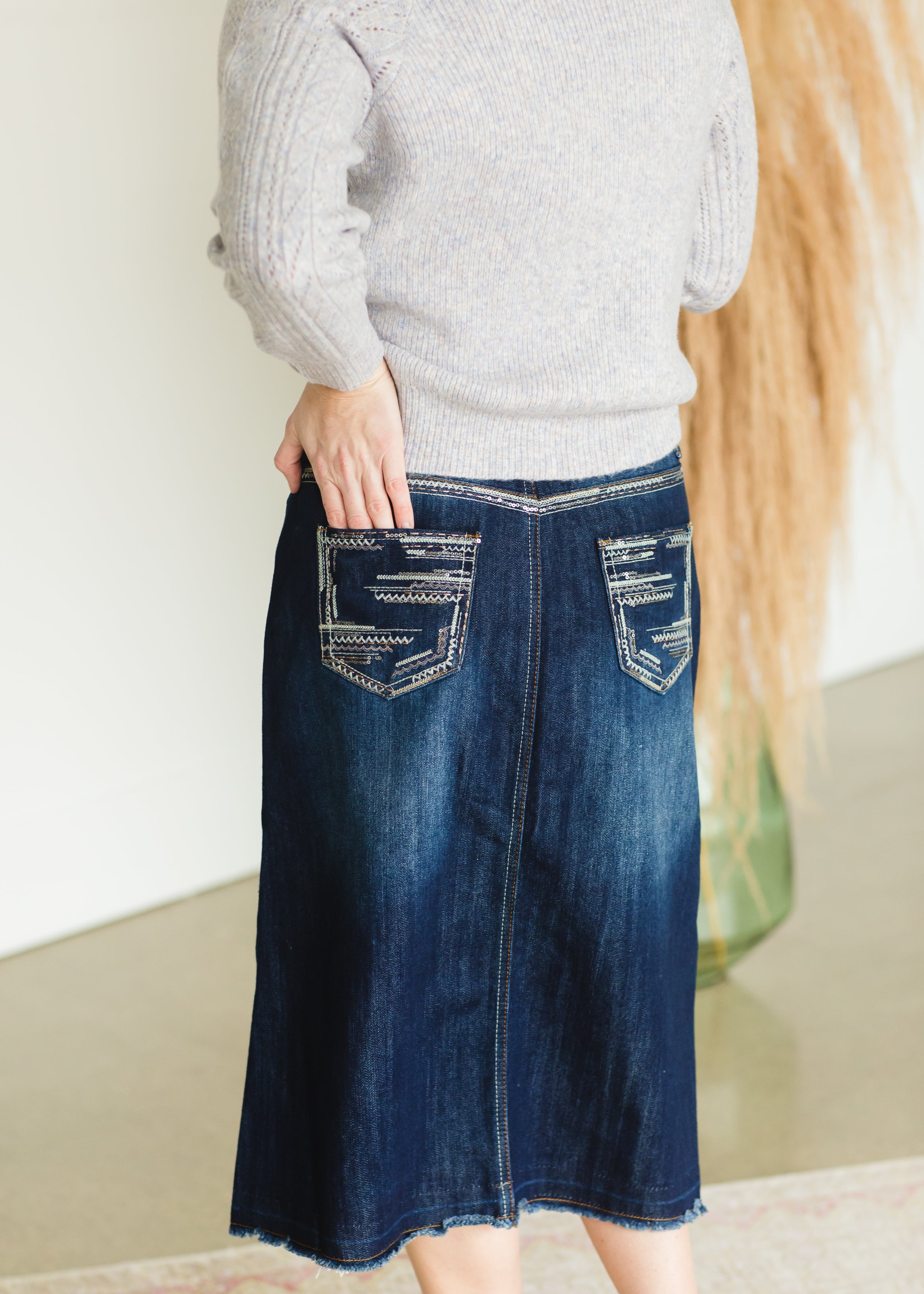 Frayed Hem Pocket Design Jean Skirt – Inherit Co.