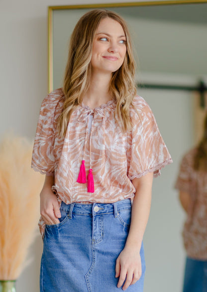 Front Tie Scalloped Edge Flowy Top Shirt
