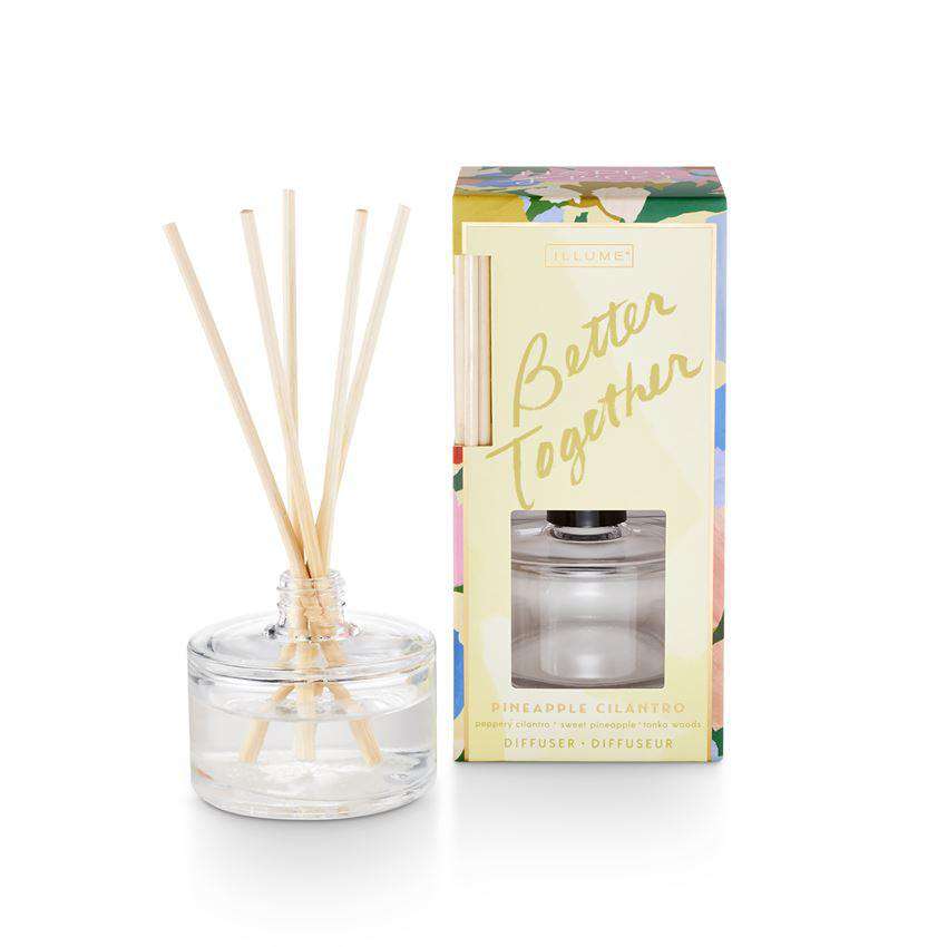 Illume reed fragrance bottle and diffuser