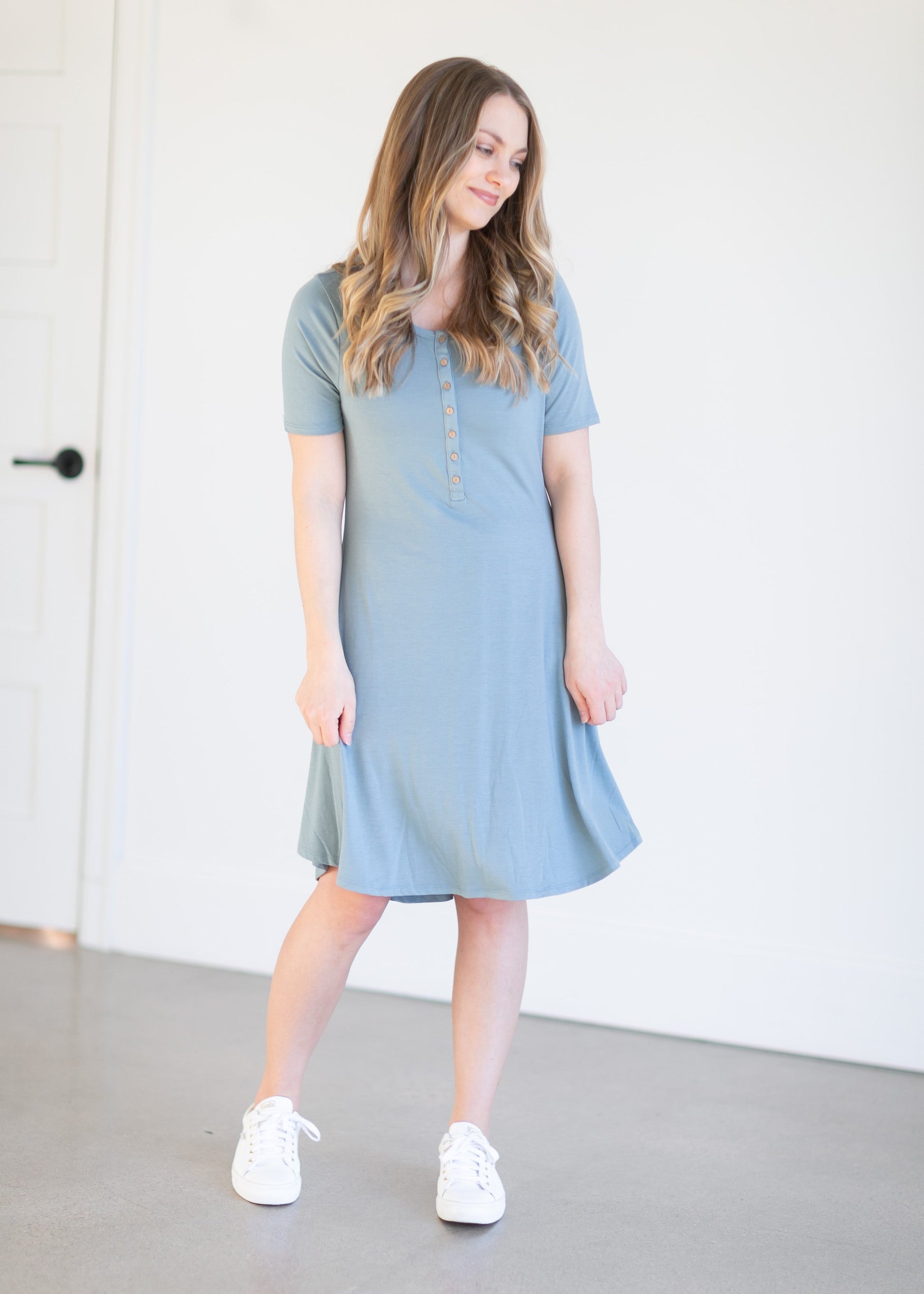 Henley Button Short Sleeve Knit Dress Dresses Blue / S