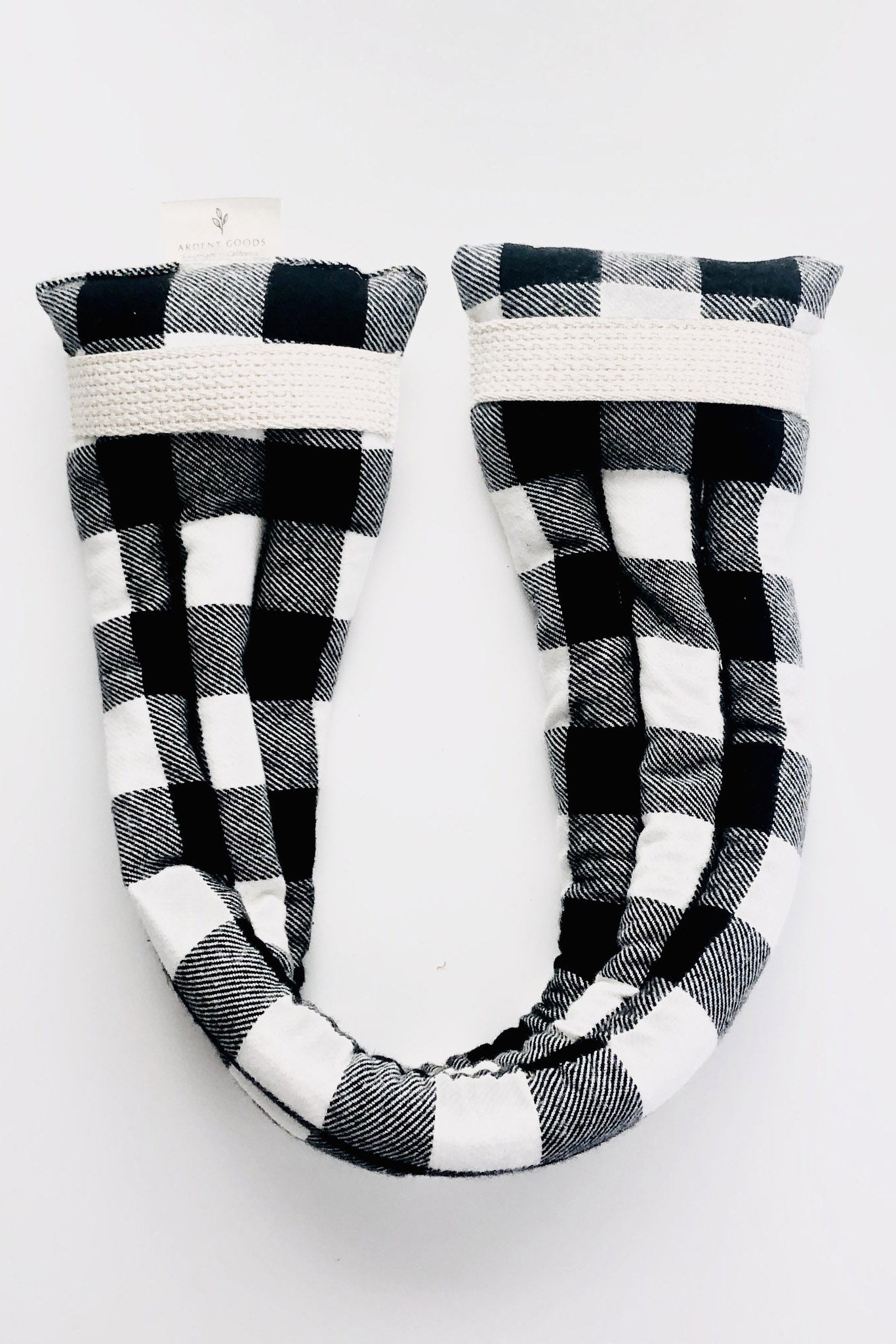 Hot + Cold Therapy Wrap Home + Lifestyle Black & White Buffalo Plaid