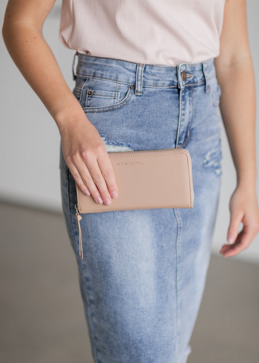 Isla Wristlet Wallet Accessories Tan