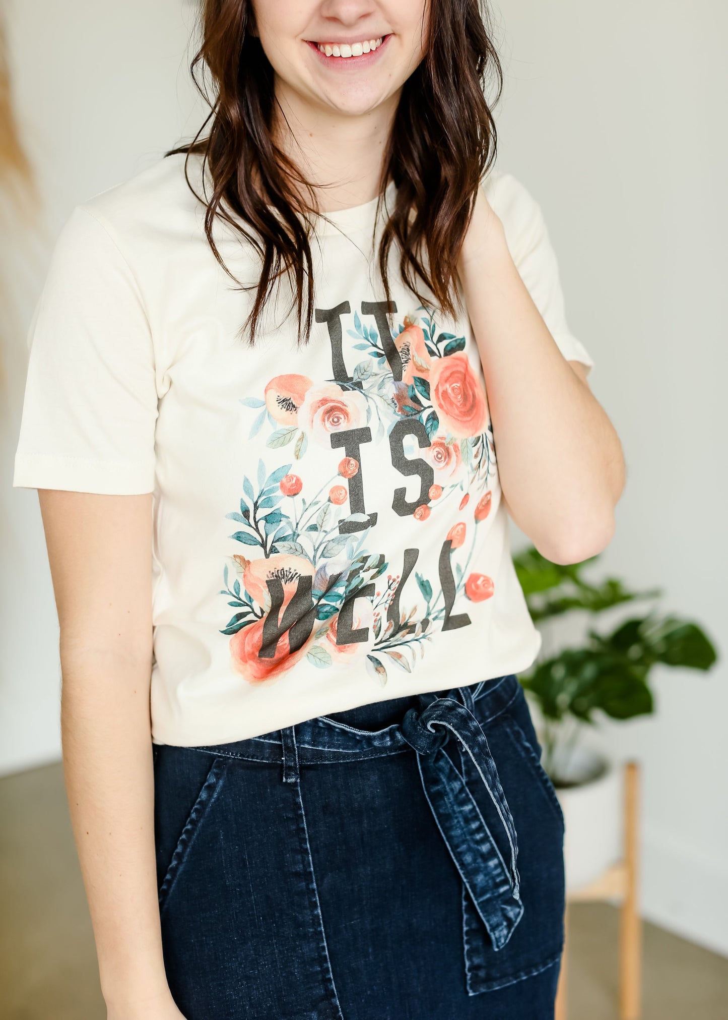 It is Well Floral Tee - FINAL SALE Tops S / Cream
