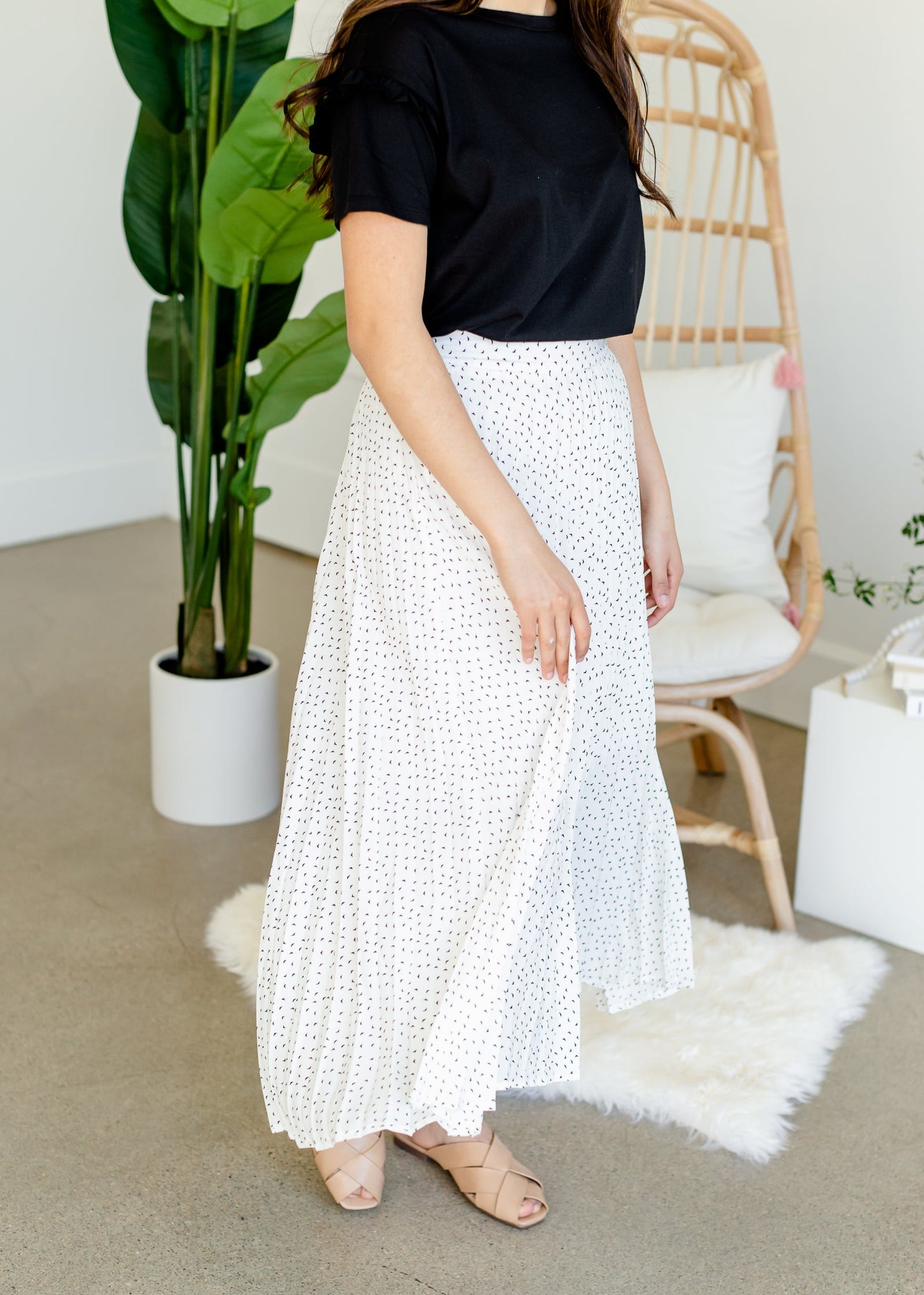 Ivory Abstract Pleated Skirt - FINAL SALE Skirts