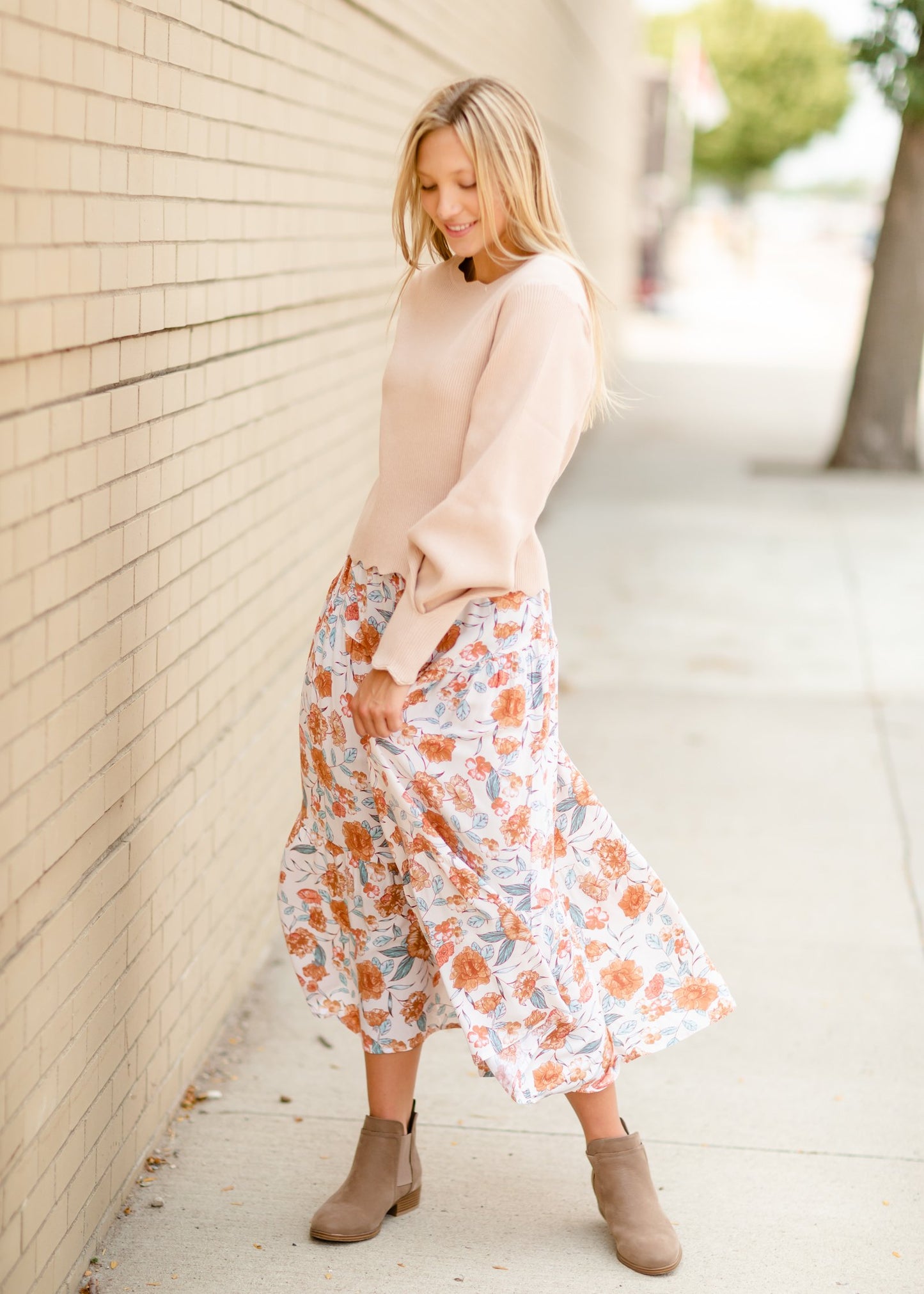 Ivory Floral Elastic Waist Midi Skirt Skirts Hayden