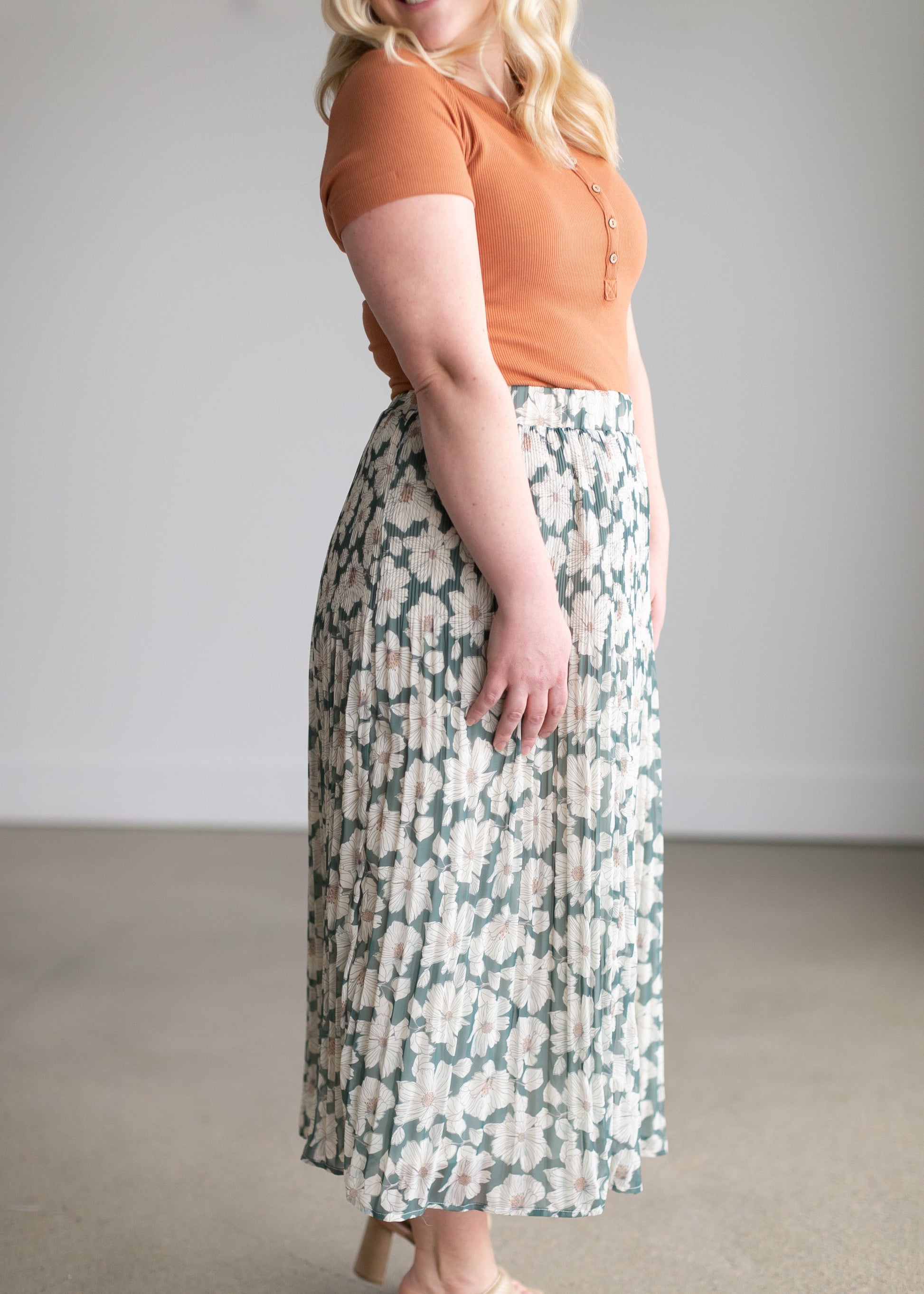 Ivory Floral Pleated Lined Midi Skirt Skirts