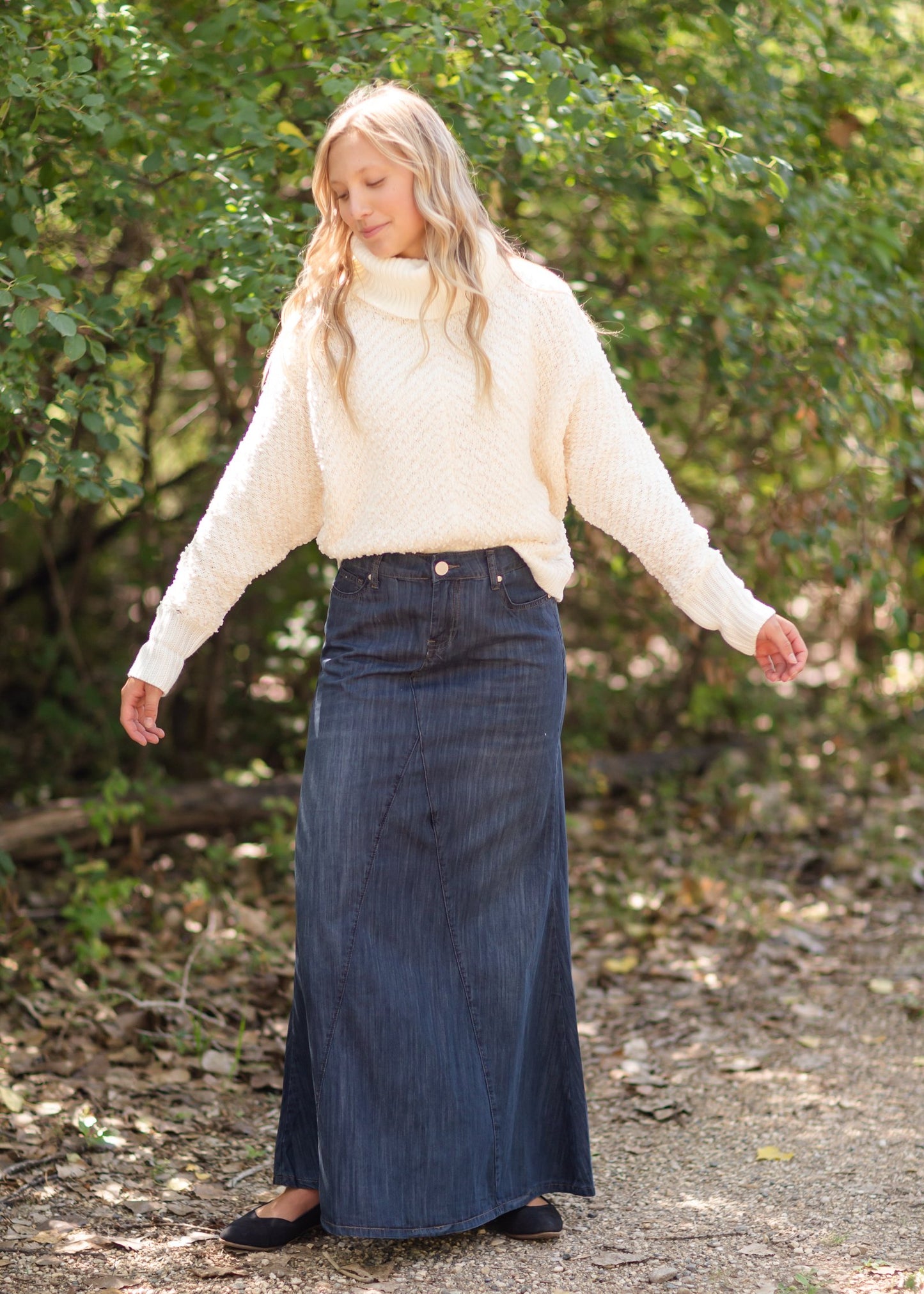 Ivory Popcorn Turtle Neck Sweater Tops Hem & Thread