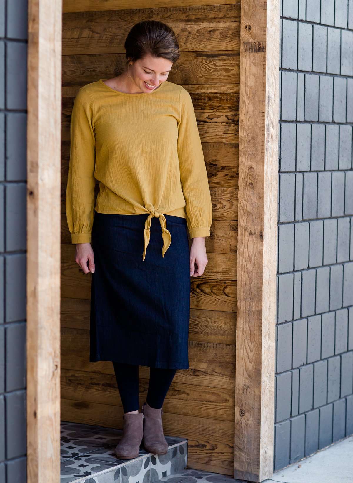 Women's modest light denim comfort band skirt