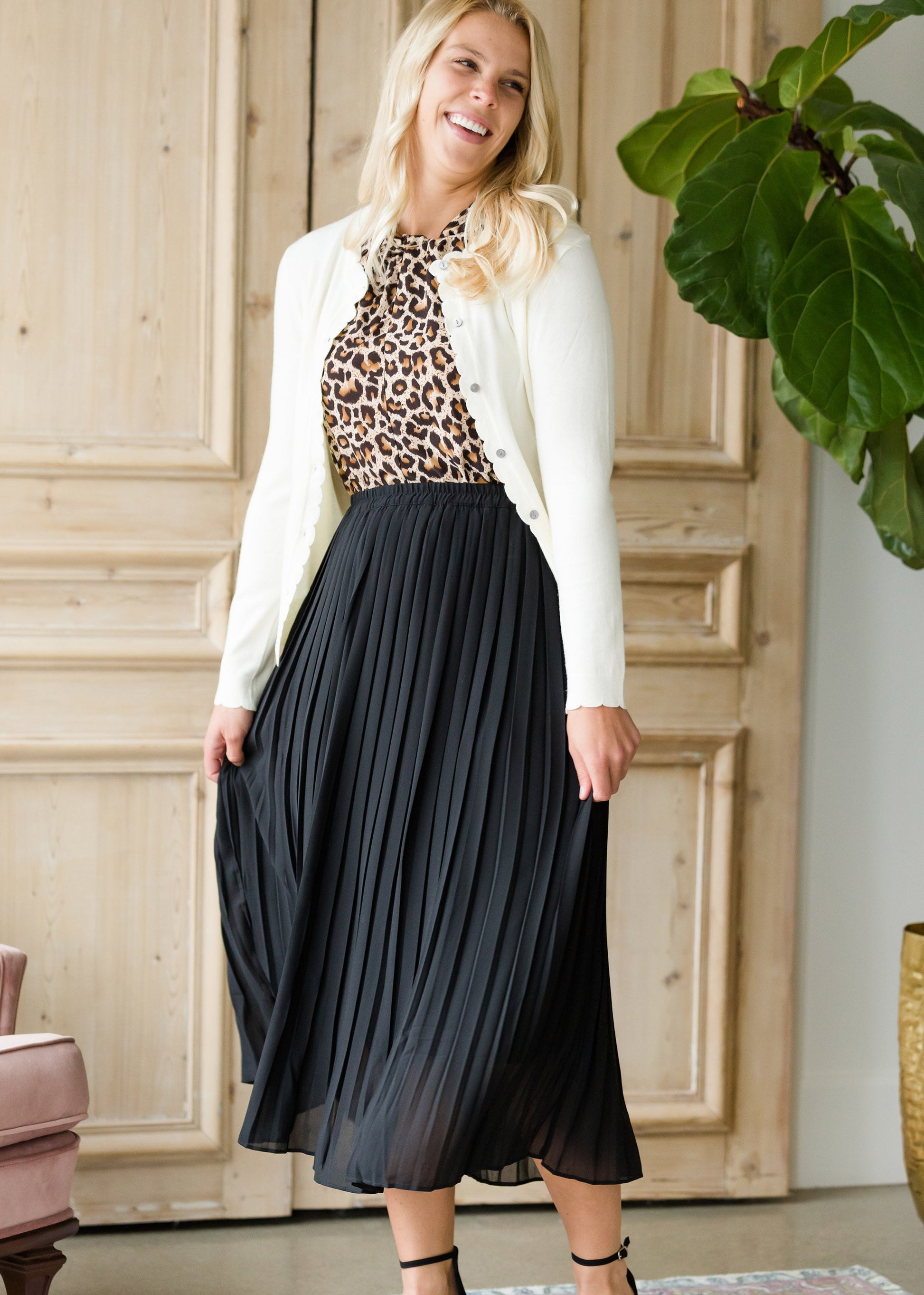 Pleated Black Skirt 