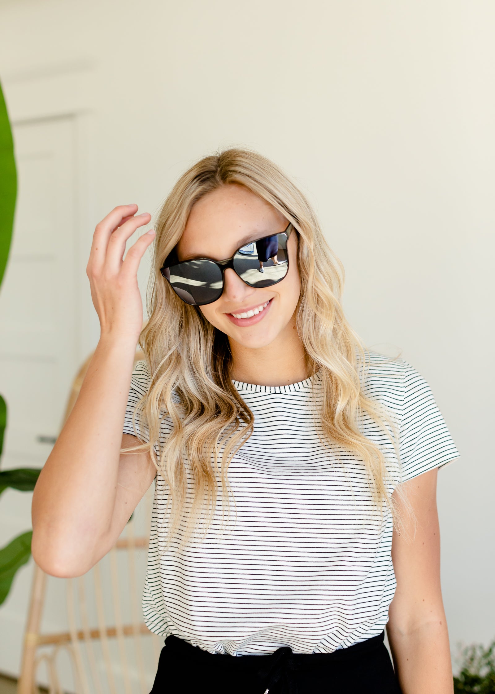 Lucy Oversized Square Flat Sunglasses -FINAL SALE Accessories