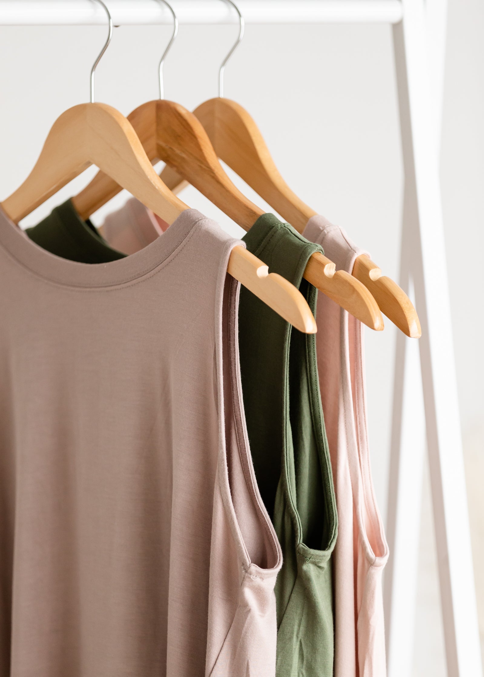 Luxe Round Neck Hi-Low Hem Tank Top Shirt Zenana