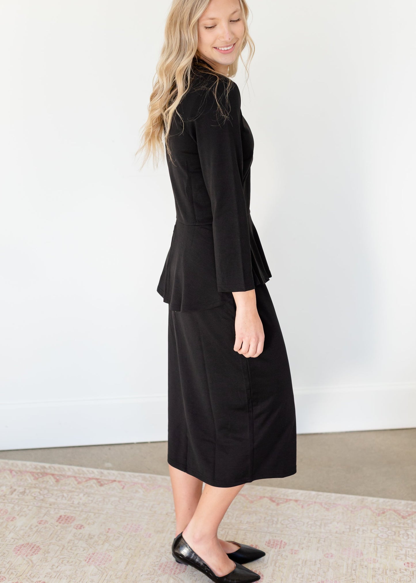 Mindy Black Straight Fit Midi Dress - FINAL SALE Dresses