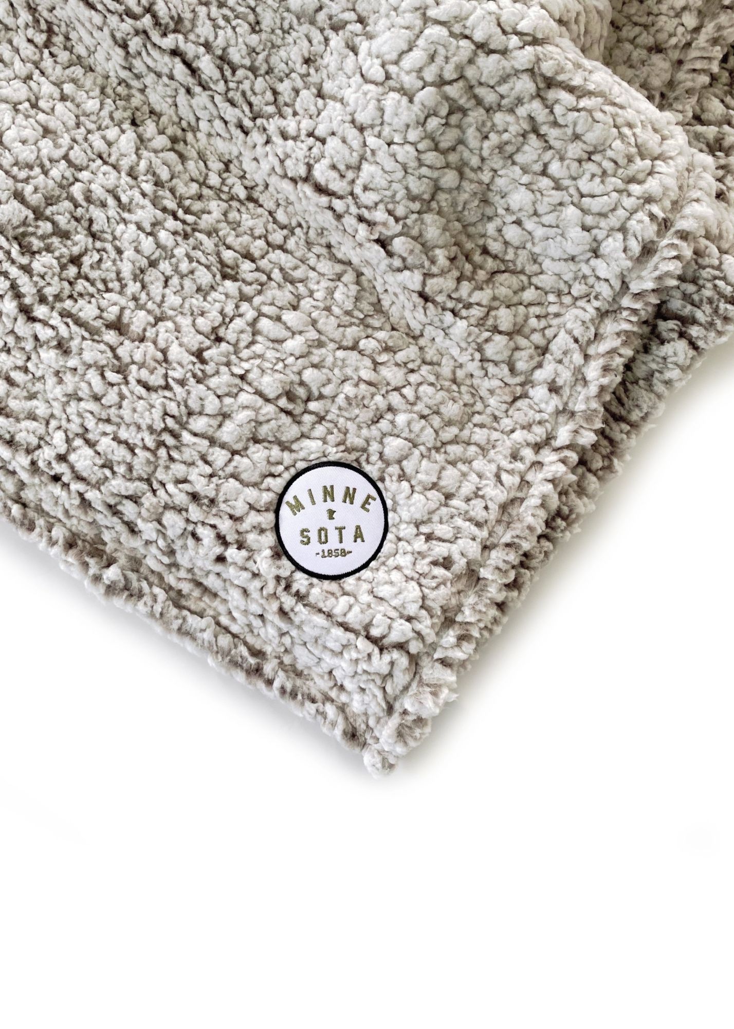 Minnesota Latoka Sherpa Blanket Home & Lifestyle Northern Print Co